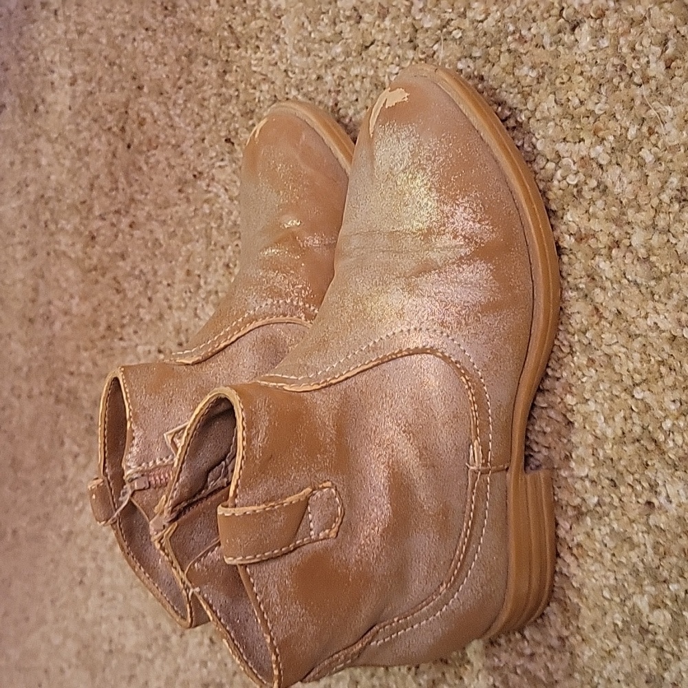 Size 9 glitter ankle boots